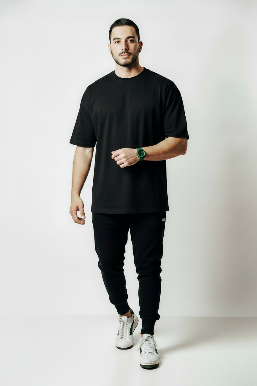 Jogger + Oversize - Reloj verde mano izquierda